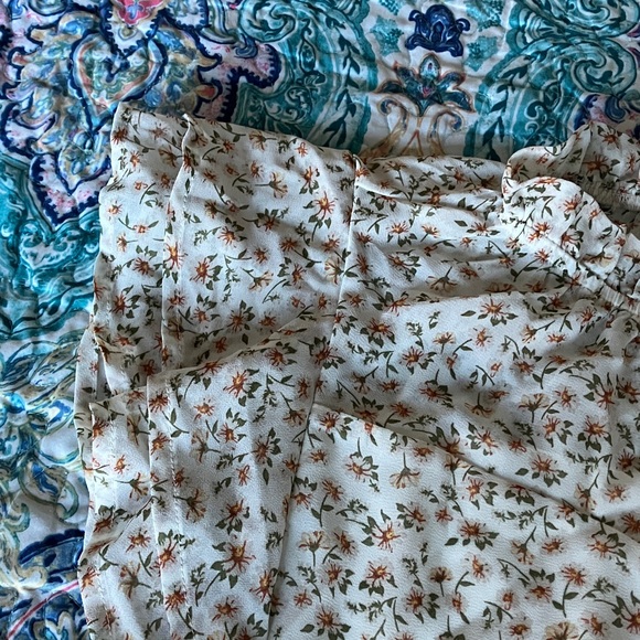 Monteau Floral Ruffle Sleeve Blouse - Cream and Brown - Picture 3 of 11